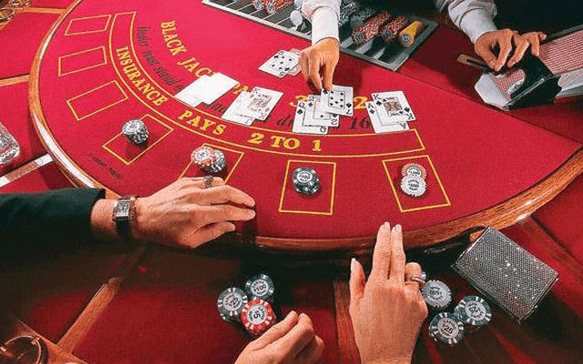 Tuýp chơi Baccarat chuẩn không cần chỉnh