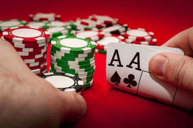 Chiến thắng Poker online nhờ có Huấn luyện viên