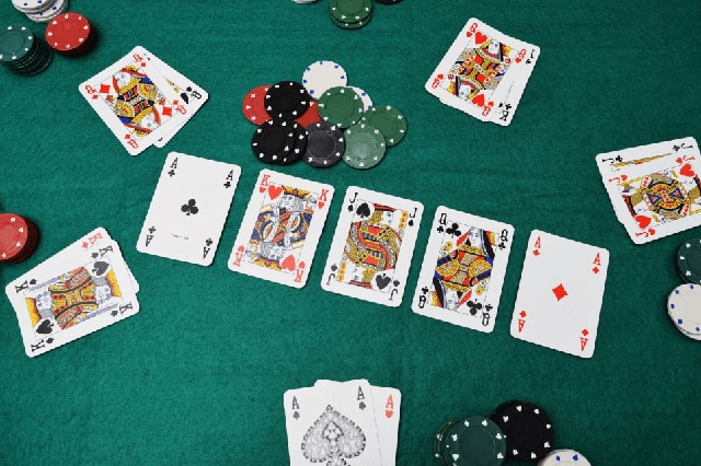 Tìm hiểu một số phong cách chơi Poker phổ biến hiện nay?