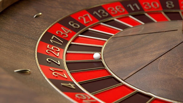 Kiếm lời không khó nếu bạn tìm hiểu kỹ về các mẹo đánh Roulette được chia sẻ sau đây